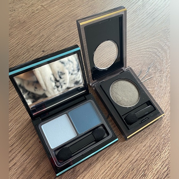 New - Elizabeth Arden Eyeshadows - Picture 2 of 5